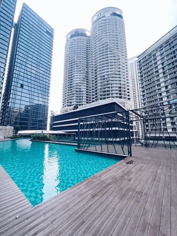Connected Train 3 Bedrooms - Above Klgateway Mall 14 Kuala Lumpur
