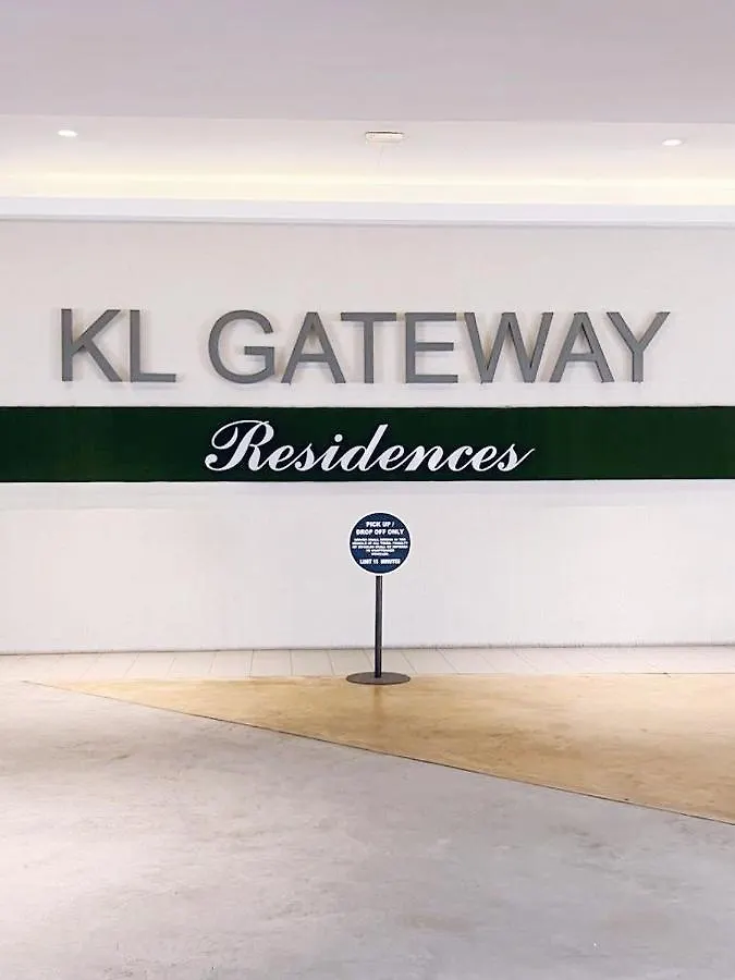 Connected Train 3 Bedrooms - Above Klgateway Mall 14 Kuala Lumpur Apartmán